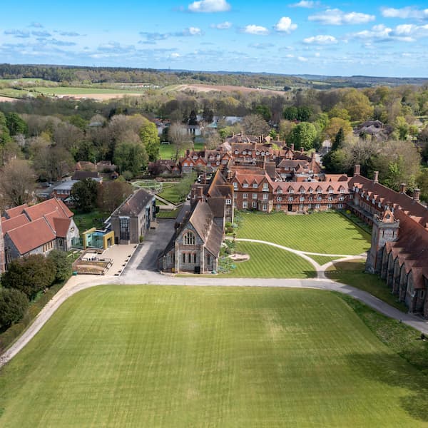 Bradfield College